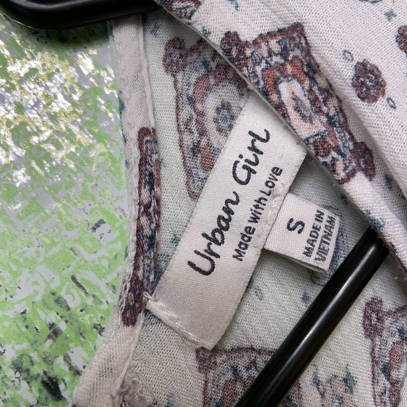 Urban Girl Gauze Tunic Blouse Size Small (S) - Picture 2 of 6